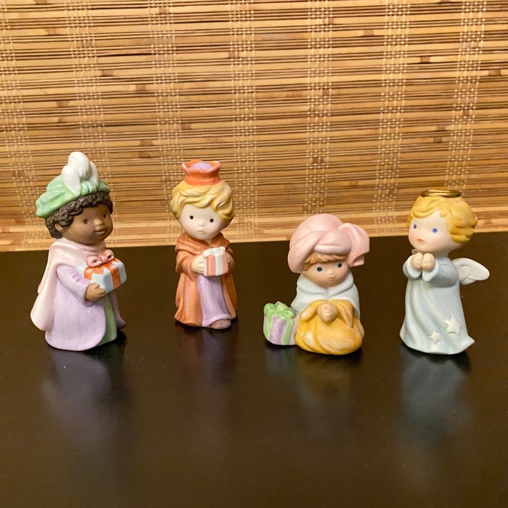 Heavenly Blessings Nativity Collection 4 Piece Figurine Set Wise Men and Angel - Picture 4 of 5